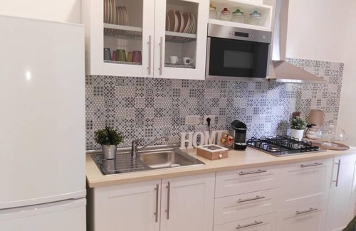 Pozzuoli Bed & Breakfast | Guest Rated 10/10: Family-Friendly B&B Sofia with Breakfast