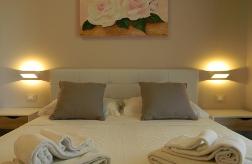 Trappitello Bed & Breakfast | Stellar B&B Sole: Guest Rated 9.8 with Pool & Breakfast