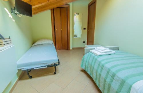 Cetara Bed & Breakfast | Guest Favorite B&B Sotto un Tetto with Ocean View & Breakfast