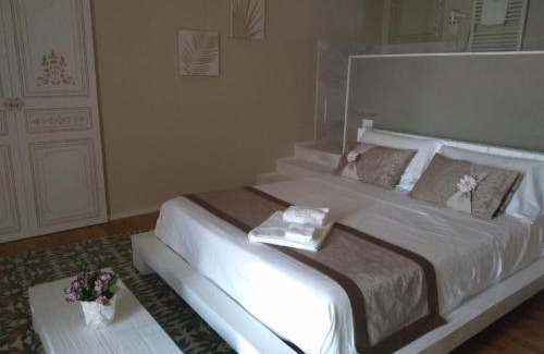 Gravina in Puglia Bed & Breakfast | Relax at B&B Sul Ponte: 4-Star Retreat with Hot Tub
