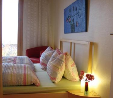Pratteln Bed & Breakfast | Oceanfront B&B Sunnesite Pratteln with Breakfast & Kids Welcome