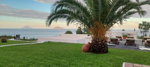 Santa Marina Salina Bed & Breakfast | Top-Rated B&B Sunrise: Breakfast & Family-Friendly Stays
