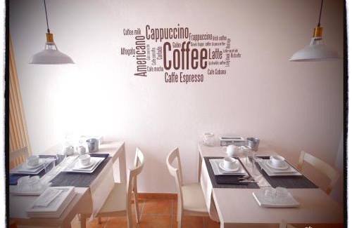 Cavaion Veronese Bed & Breakfast | Inviting B&B Susanna: Rated 9.4/10 with Family-Friendly Amenities