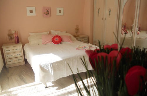 Tolve Bed & Breakfast | Welcoming B & B Sweet Sweet Home with Family Kitchen Amenities