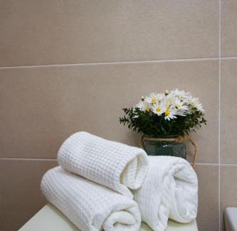 Canneto Bed & Breakfast | Stunning Oceanfront Escape at T'Amo with Top Amenities