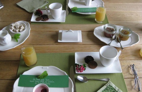 Ichtegem Bed & Breakfast | Exceptional B&B 't Lang Leven: Family-Friendly with Breakfast