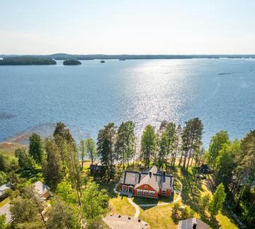 Savonlinna Bed & Breakfast | Top-Rated B&B Taipaleenniemi with Private Beach & Ocean View