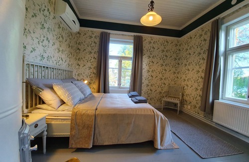 Savonlinna Bed & Breakfast | Discover B&B Taipaleenniemi: Spa Retreat with Breakfast