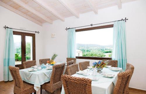 Sa Castangia Bed & Breakfast | Exceptional B&B Terra e Smeralda: Pet-Friendly Retreat