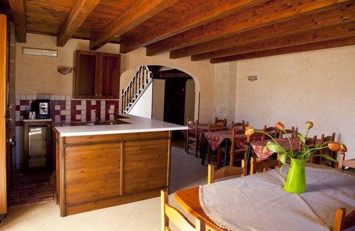 Cerfignano Bed & Breakfast | Discover B&B Terra Serena with Pool & Spa Amenities