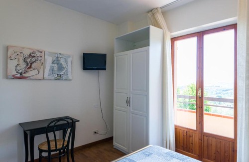 Castorano Bed & Breakfast | Top-Rated B&B Terramare: Pet-Friendly & Family Welcome