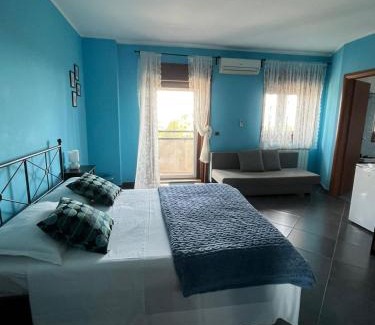 Mascalucia Bed & Breakfast | Explore B&B Terrazza dell'Etna: Top-Rated Family Stay