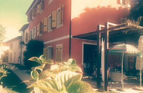 Pederobba Bed & Breakfast | Beachfront B&B Terre Di Bea with Ocean Views & Pet Friendly