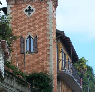 Belgirate Bed & Breakfast | Oceanfront B&B Torre Lara: Guest Rated 8.6/10 Experience