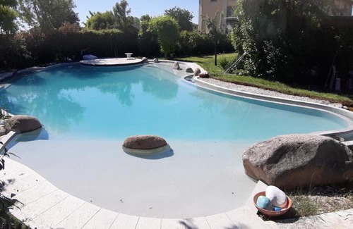 San Giorgio di Piano Bed & Breakfast | Premier B&B Torricella: Pet-Friendly with Pool & Hot Tub