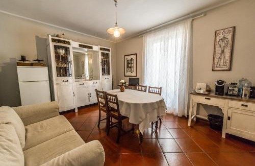 Gavi Bed & Breakfast | Top-Rated Treinin Guest Rooms with Breakfast & Hot Tub