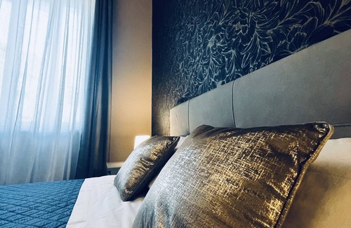 Ruggero Settimo House | Top-Rated B&B Ungheria Ottantaquattro with Family Amenities
