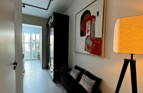 Amsterdam East Bed & Breakfast | Urban Oasis B&B: Guest Rated 9.7 for Your Perfect Escape