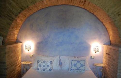 Monterubbiano House | Stunning B&B Vento di Rose: Oceanfront, Hot Tub & 9.8 Rating