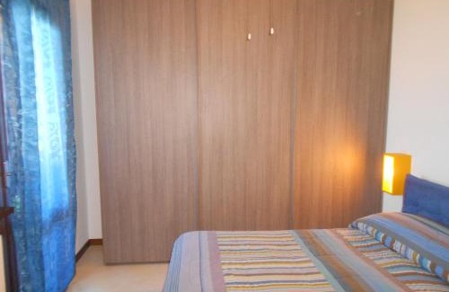 Valderice Bed & Breakfast | Top-Rated B&B Verdeblu: Family-Friendly with Breakfast & Kitchen