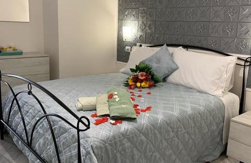 Jonadi Bed & Breakfast | Welcoming B&B Via del Sole: Pet-Friendly & Breakfast Included