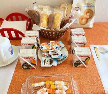 Viggianello Bed & Breakfast | Welcoming B&B Via Roma: Family-Friendly with Breakfast