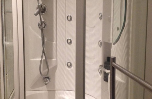 Ortona House | Eco-Friendly B&B via Roma Suite - Guest Rated 9.6/10
