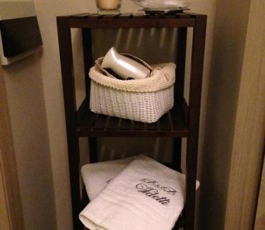 Villongo Bed & Breakfast | Oceanfront Comfort at B&B Videtti - Rated 9/10 by Guests
