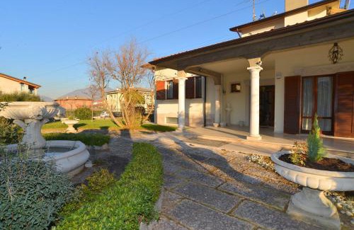 Cavaion Veronese Bed & Breakfast | Pet-Friendly B&B Villa Adriano with Exceptional Reviews