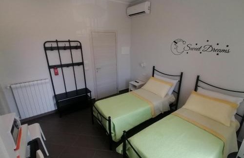 Province of Messina Bed & Breakfast | Inviting B&B Villa Agrumé: Family-Friendly with Breakfast