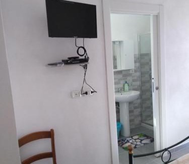 Vasto House | Cozy B&B Villa Angela: Family-Friendly & Accessible Stay