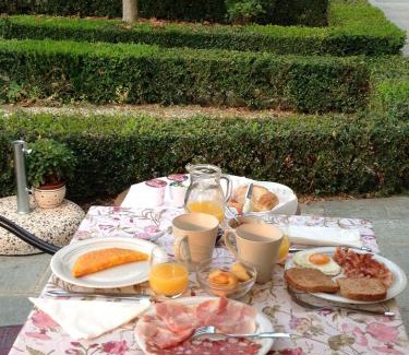 Savigliano Bed & Breakfast | Cozy B&B Villa Cardellini: Pet-Friendly Escape at 9.5 Rating