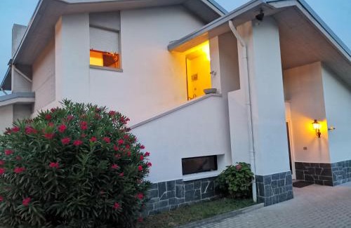 Sondrio Bed & Breakfast | Pet-Friendly B&B Villa Diego with High Guest Ratings
