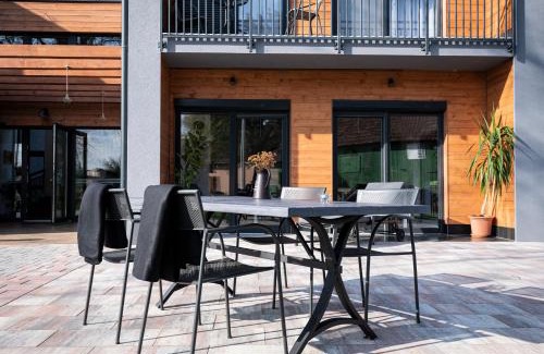 Lipovaca Dreznicka Bed & Breakfast | Pet-Friendly B&B Villa Dolina with Ocean View & Breakfast