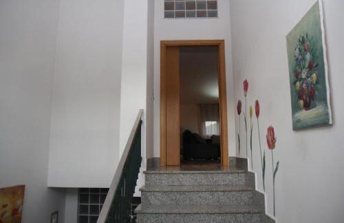 Nocera Inferiore Apartment | Top-Rated B&B Villa Enza: Family-Friendly Getaway in Salerno