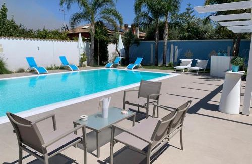 Agrigento Bed & Breakfast | Relaxing B&B Villa Eraclea with Oceanfront Views & Spa