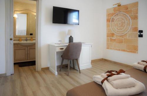 Torre Squillace Bed & Breakfast | Child-Friendly Retreat at B&B Villa Gallo - Rated 10/10