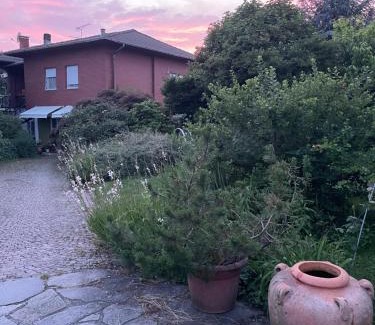 Veruno Bed & Breakfast | Cozy B&B Villa Giardini Susanna with Delicious Breakfast
