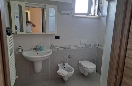 Paravati Bed & Breakfast | Relax at B&B Villa Mery with Ocean View & Hot Tub