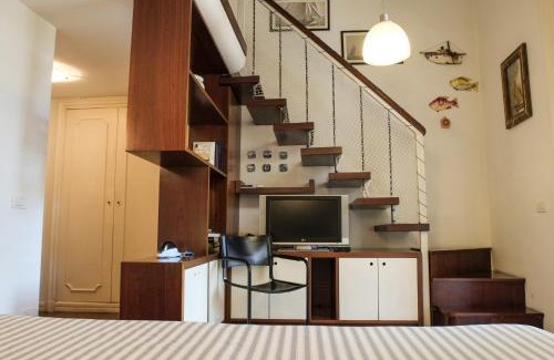 San Giorgio a Cremano Bed & Breakfast | Welcoming B&B Villa Ocsia: Family-Friendly with Kitchen