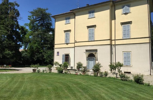 San Bonico Bed & Breakfast | Pet-Friendly B&b Villa Partitore with Pool & Breakfast