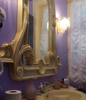 Marino Bed & Breakfast | Comfortable B&B Vittoria Colonna with Hot Tub & Breakfast