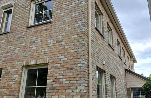 Waarde Bed & Breakfast | Experience Oceanfront Bliss at B&B Waardevol, Julianastraat