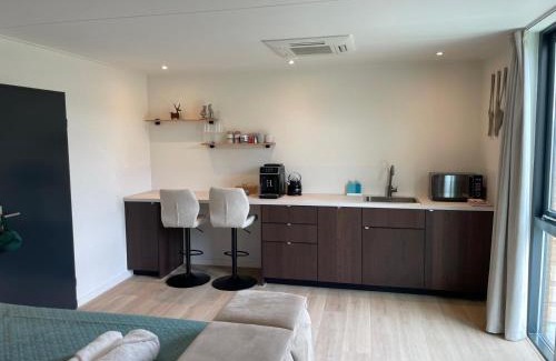 Den Helder Bed & Breakfast | Cozy Retreat at B&B Wad en Zee for Your Next Getaway
