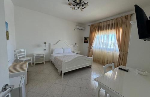 Morciano di Leuca Bed & Breakfast | Oceanfront Comfort at B&B White Rooms Salento - 4 Star Stay