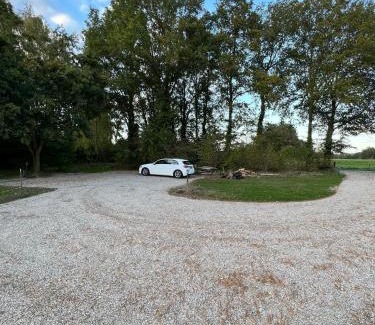 Lochem Bed & Breakfast | Family-Friendly Stay at B&B Zwiep with Breakfast Included