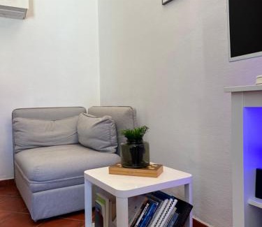Millefonti Apartment | Pet-Friendly Haven at B&Be Happy Lingotto for Families
