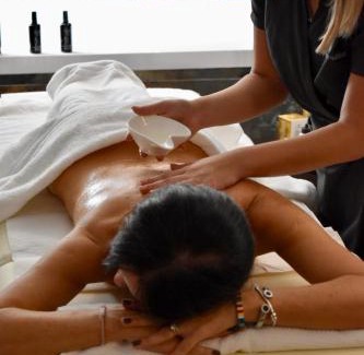 Catanzaro House | Relaxing B&BIO SPA: 4-Star Retreat with Inviting Amenities