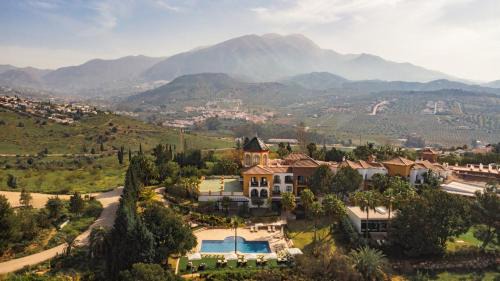 Vinuela Hotel | Indulge at B bou Hotel La Viñuela & Spa - Oceanfront Retreat