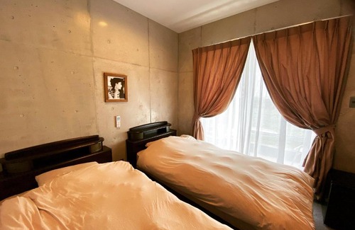 Ginoza Hotel | Welcoming B&B Tandem: Perfect for Families and Accessibility